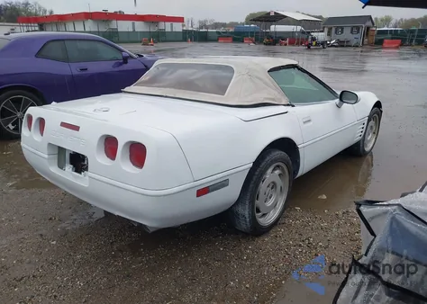 1991 Chevrolet Corvette z USA, uszkodzony, nr VIN 1G1YY3386M5103245